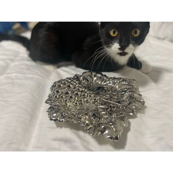 Silver Grape Fruit Dish Tray Side Plate Bowl 8-9” - Picture 7 of 9